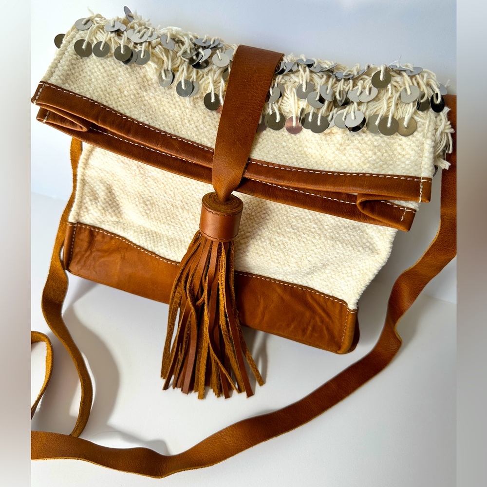 VIRGINIE DARLING handira crossbody bag